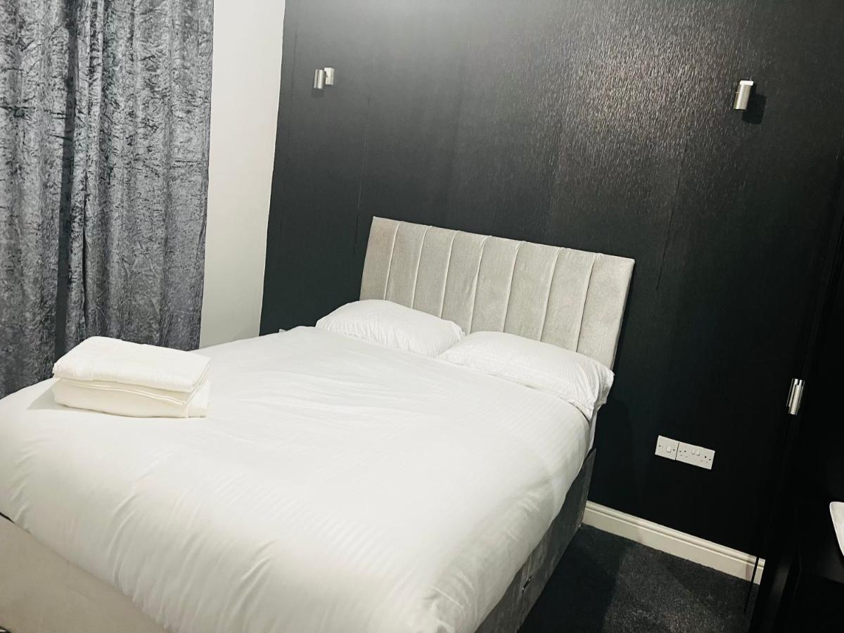 The Pleasant House Hotell Manchester Exteriör bild